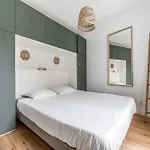 Flat With Billard And View Appartement