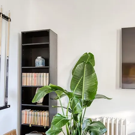 Flat With Billard And View * Paris