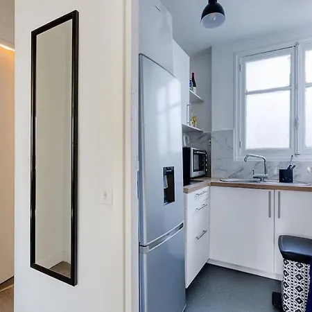 Apartment Flat With Billard And View