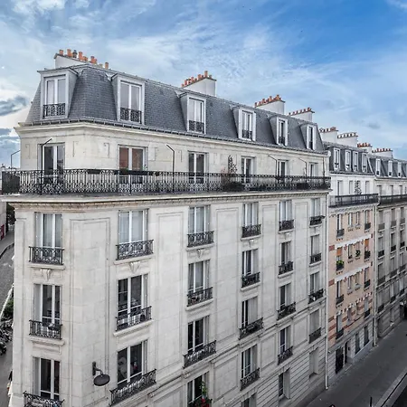 Flat With Billard And View *