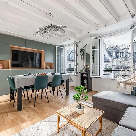 Flat With Billard And View